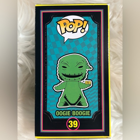 DISNEY FUNKO POP! OOGIE BOOGIE (BLACK LIGHT) - Picture 2 of 7